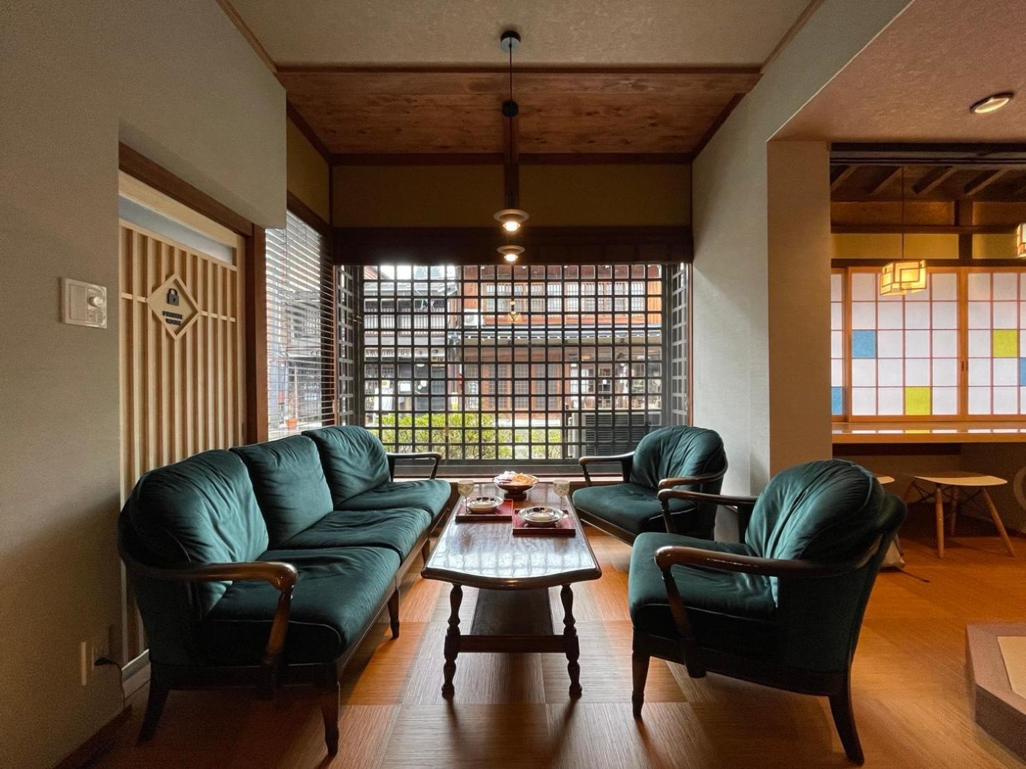 游　別邸　飛騨高山　狐福 Villa Buitenkant foto